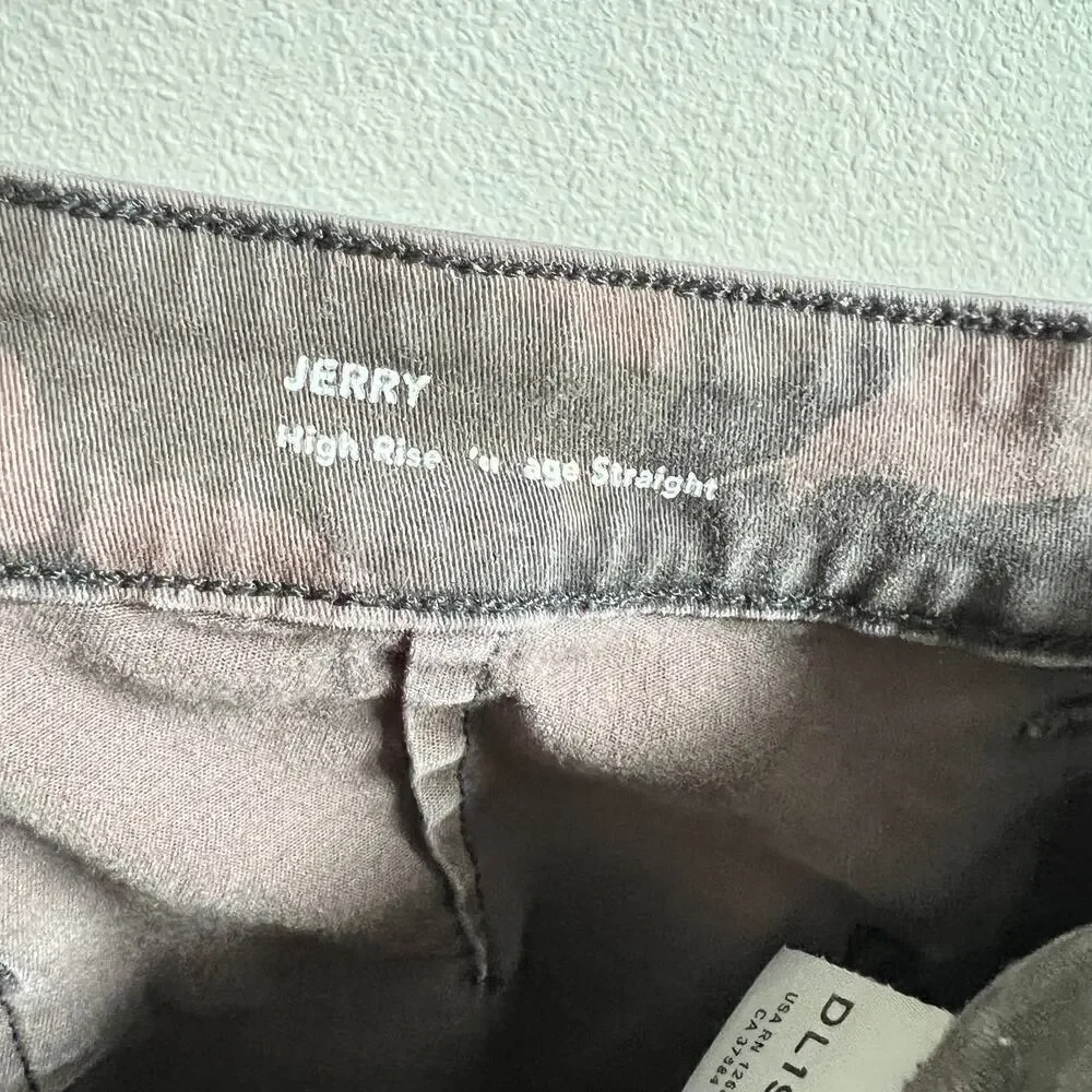 DL1961 Jerry High Rise Vintage Straight Camo Jeans Women's 27 Stretch